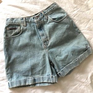 Vintage Calvin Klein High waisted shorts